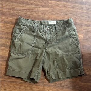 Olive Green Women’s Eddie Bauer Shorts
